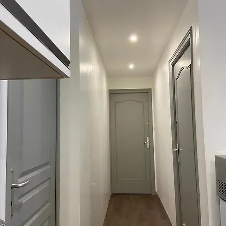 Insolite 237 아파트 Chambéry